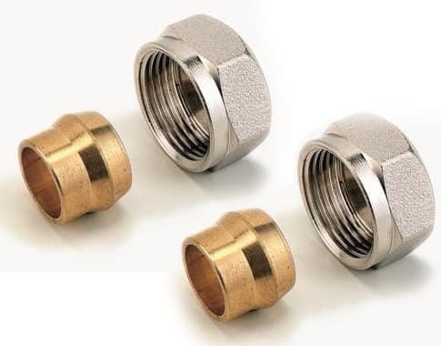 aansluit koppeling CV / koper 15mm - M22 (set a 2 stuks)