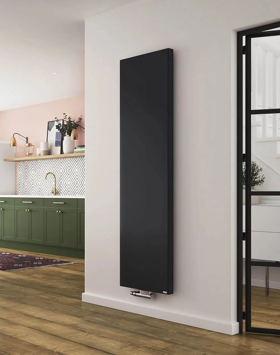 Verticale radiator met vlakke voorzijde zwart